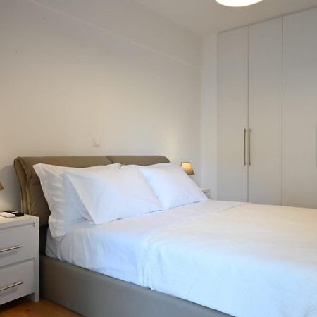 Modern Two Bedroom Apartment At Koukaki Atenas Exterior foto